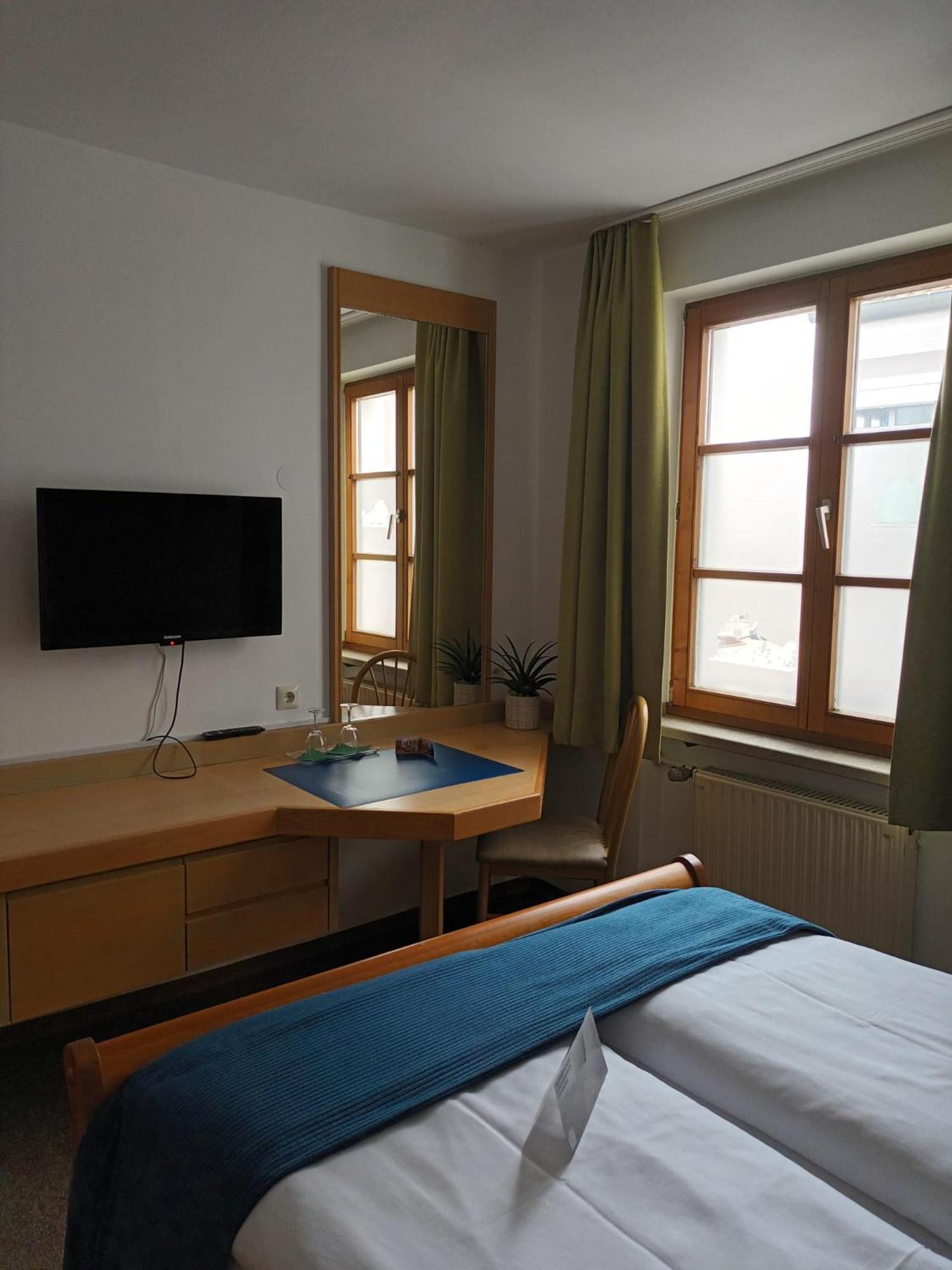 Zur Post Kuemmersbruck Hotel & Tiny Houses Esterno foto