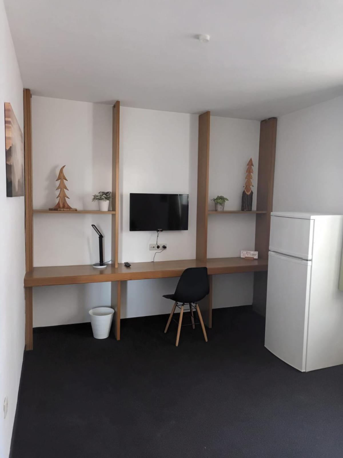 Zur Post Kuemmersbruck Hotel & Tiny Houses Esterno foto